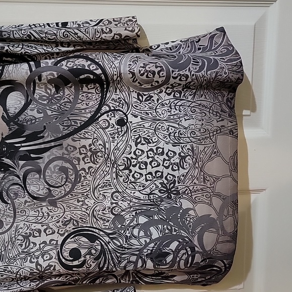 Womens top - Picture 6 of 7